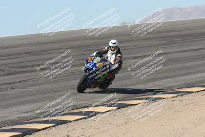 media/Oct-13-2025-Moto Forza (Mon) [[a66d839500]]/3-B Group/Session 2 (Bowl)/